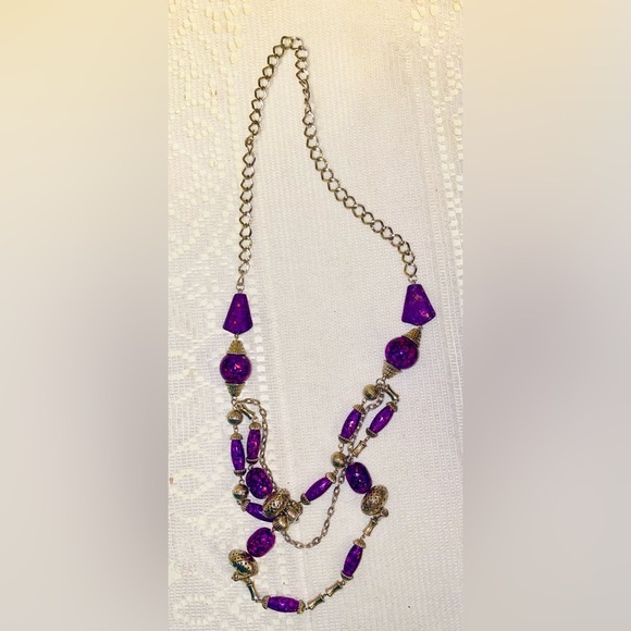 Elegant Purple and Silver Necklace - Picture 4 of 5